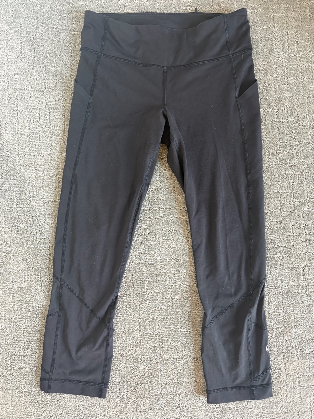 Lululemon Leggings with Side Pockets